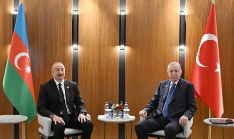 Aliyev, Erdogan hold meeting in Bishkek