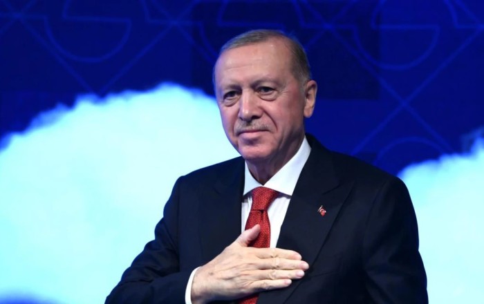 Ərdoğan Azərbaycanı təbrik etdi -