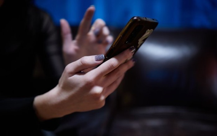 Telefonunuz zəifləyir? - Bu gizli ayarı aktiv edin