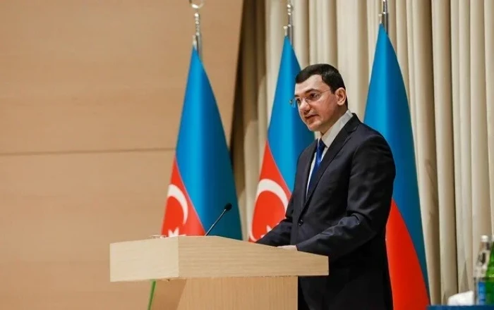 Qaradağın yeni başçısı kollektivə təqdim olundu - FOTO