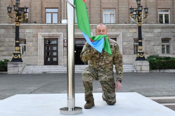 DİN: Tarixi missiya uğurla yerinə yetirilib - VİDEO