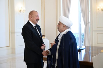 “Mehriban xanıma dedim şəkil çəkdirək və şeyxə göndərin”