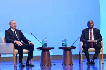 İlham Əliyev: Bəzi ənənəvi təchizat zəncirləri müəyyən risklərlə üzləşir