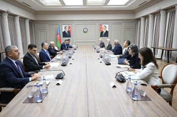 Əli Əsədov Asiya İnkişaf Bankının Direktorlar Şurasının nümayəndə heyəti ilə görüşdü