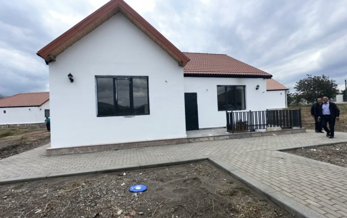 Xocalı və Ağdərədə daha 19 ailəyə mənzillərinin açarları təqdim olundu –