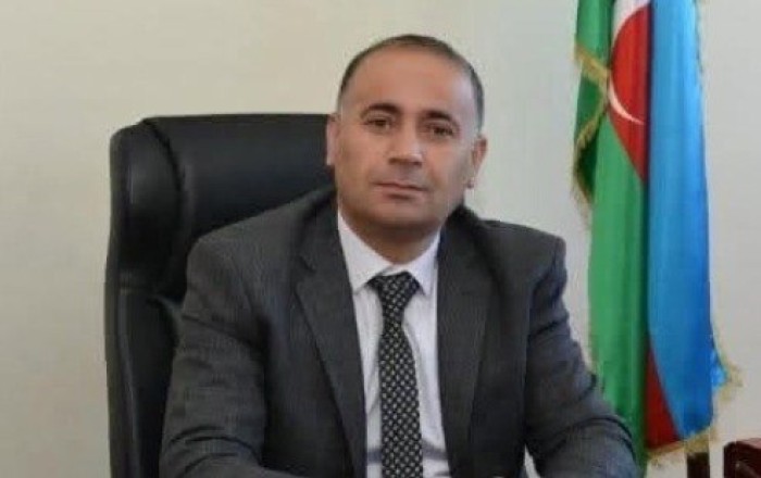 İşdən çıxdığı deyilən məktəb direktorundan açıqlama