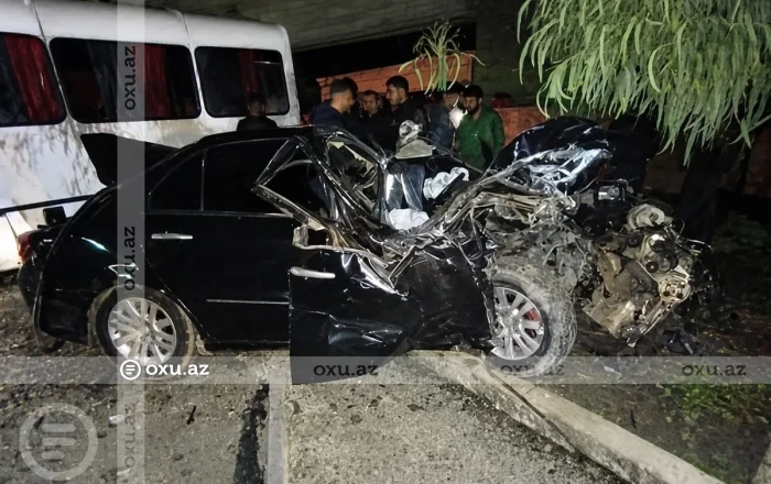 Neftçalada avtobusla minik maşını toqquşdu: Xəsarət alanlar var - Foto