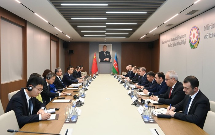 Ceyhun Bayramov çinli həmkarı ilə nəyi müzakirə etdi? -