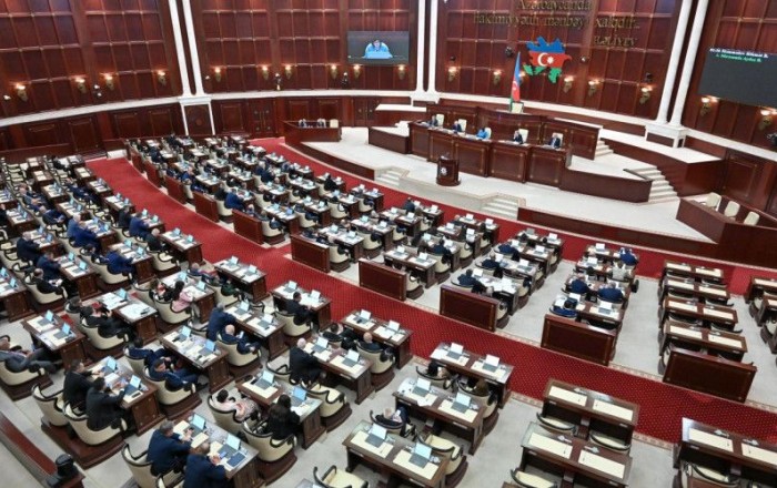 Parlamentin növbəti iclasında 12 məsələ müzakirə ediləcək -