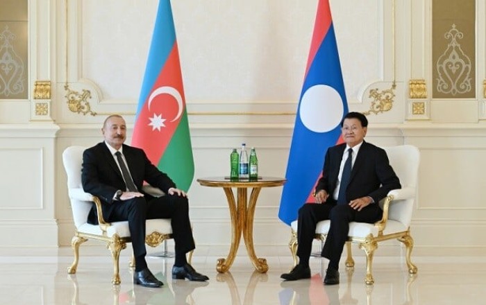 Ильхам Алиев провел встречу с президентом Лаоса