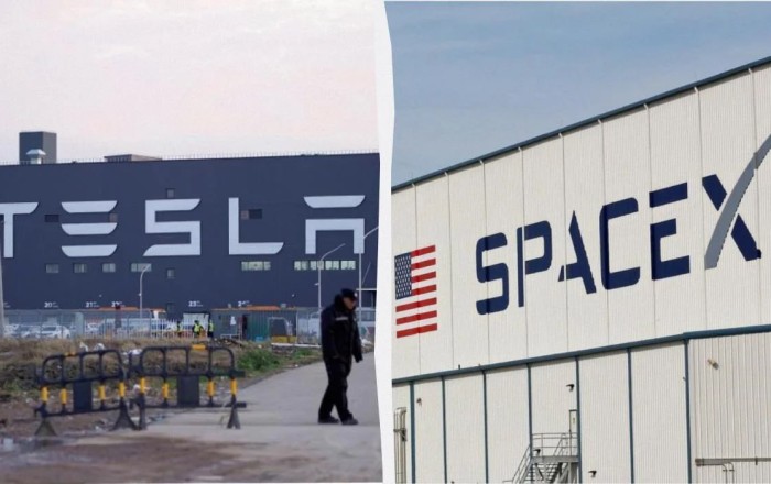 Mask "Tesla" və "SpaceX"i vahid meqaşirkətdə birləşdirmək istəyir -