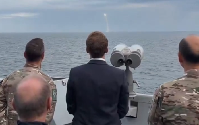 Fransa yeni raketini sınaqdan keçirdi -