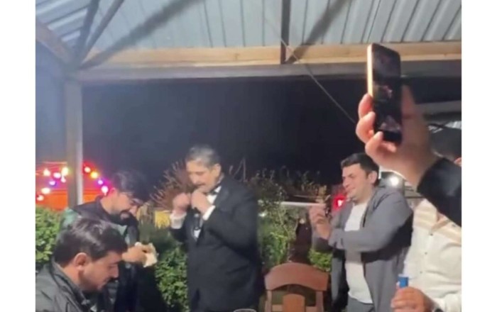 Xalq artistinin məclisdə pul toplaması qınandı