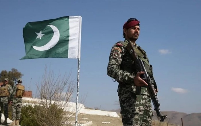 Pakistan hərbçiləri Əfqanıstanla sərhəddə 12 silahlını zərərsizləşdirdi