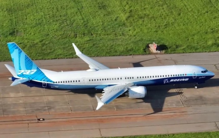 "Boeing" sərnişin təyyarəsinin yeni modeli: