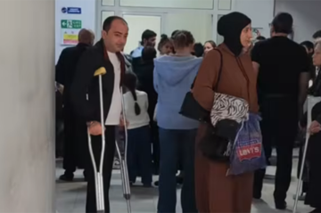 “TƏBİB-in sistemi işləmir, insanlar ağrı içində növbə gözləyir” - Video
