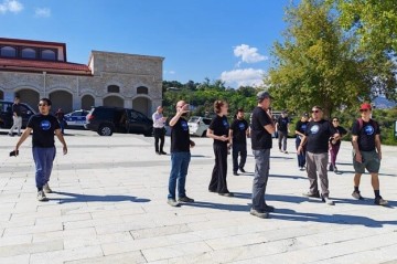 International travelers visit Shusha - Photo