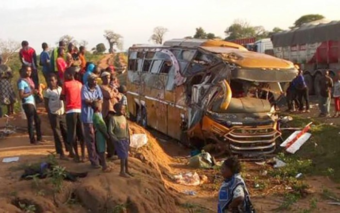 17 killed in Kenya road crash involving pilgrims