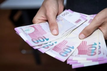 900 manat maaş alır, 840 manat aliment tutuldu -