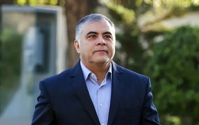 İranın neft naziri istefa verdi
