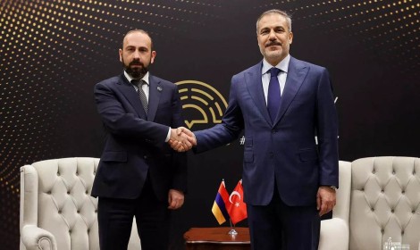 Telefonla danışdılar
