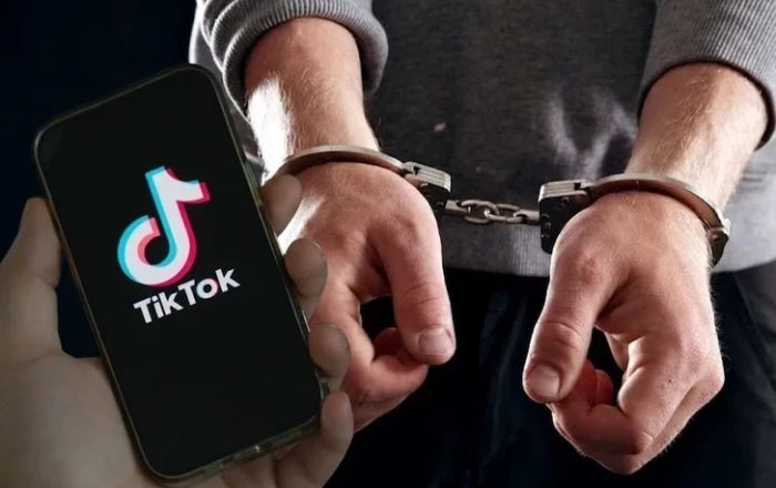 Тиктокер получил 10 суток ареста за нецензурную лексику в прямом эфире
