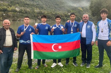 Kayak və kanoeçilərimiz beynəlxalq yarışda 4 medal qazandı - Fotolar