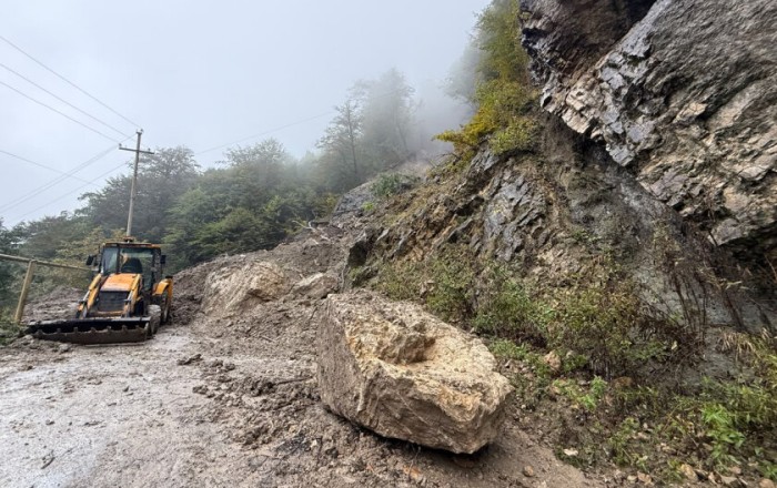 Quba-Xınalıq yolu bağlandı