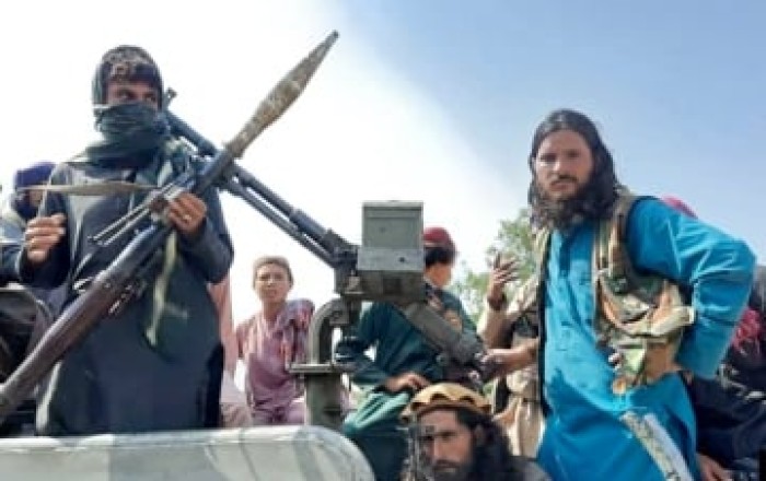 Lukaşenko “Taliban”a silah və dron satır... -