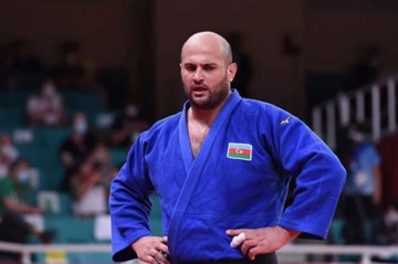 Kokauri gümüş medal qazandı