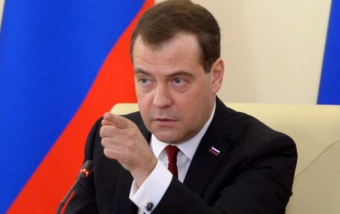 Medvedev Trampın Rusiya ilə bağlı açıqlamasında bu sözə diqqət çəkdi: Düşmənik