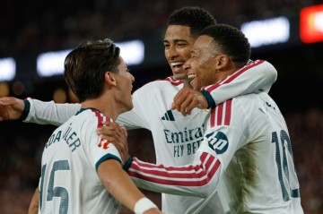 “Real Madrid” səfərdə “Barselona”nı məğlub edib