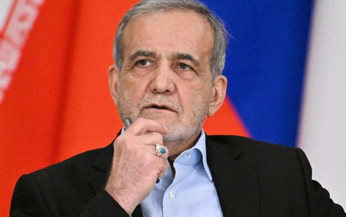 Pezeşkian SEPAH generalını özünə müşavir təyin etdi