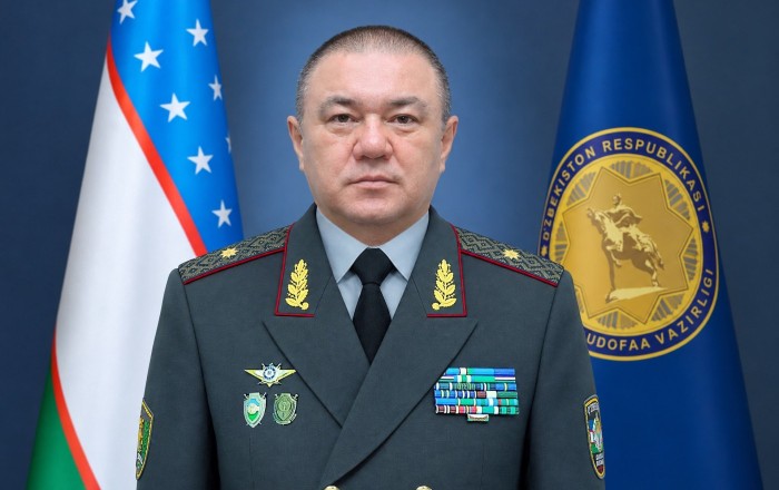 Özbəkistana yeni müdafiə naziri