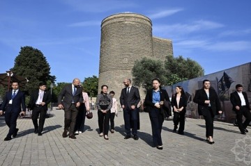 Cambodian first lady visits Baku's Old City