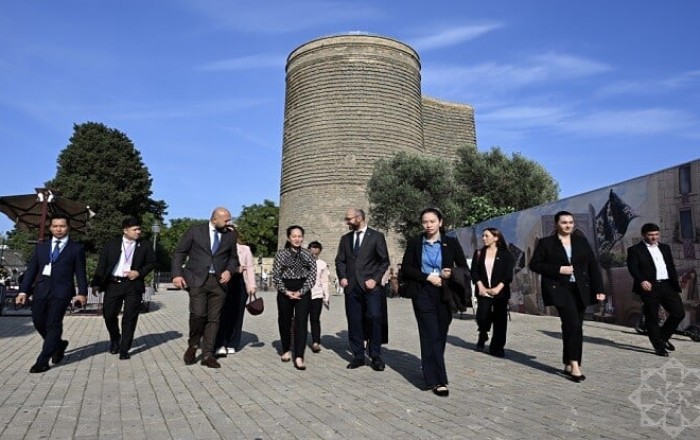 Cambodian first lady visits Baku's Old City