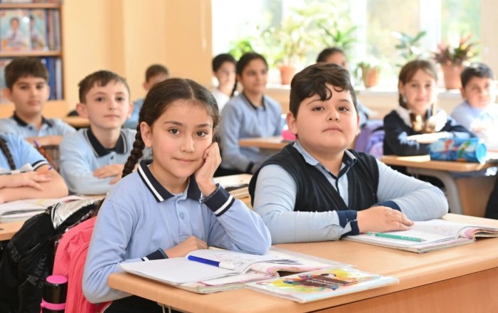 Məktəbli uşağı olan şəxslərə şad xəbər - Nazirlik açıqladı