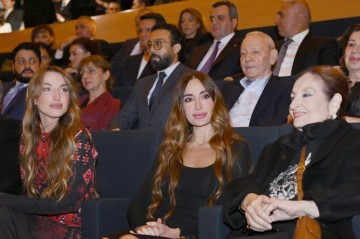Arzu Əliyeva "44" bədii filminin premyerasından paylaşım etdi -