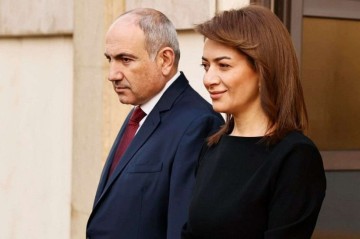 Ermənistanda seçki qarğaşası: Hakimiyyətə Anna Akopyan gəlir?