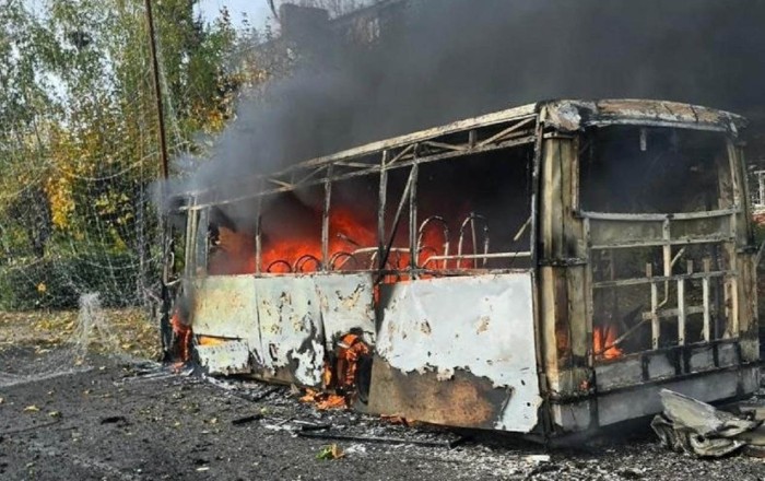 Rusiya Ukraynada sərnişin avtobuslarını vurdu -