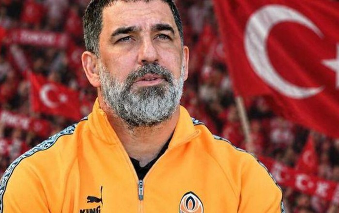 Arda Turanın təyinatı ilə bağlı paylaşımı sildi