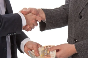 Какие права получат информаторы о коррупции в Азербайджане?