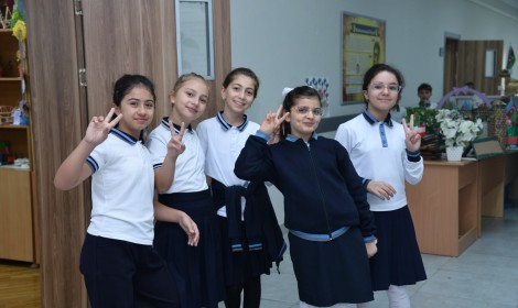 Məktəblərdə vahid geyim qaydaları ilə bağlı