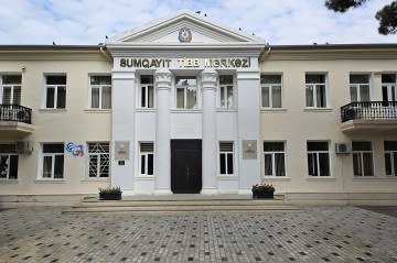 13 tibb işçisi eyni gündə işdən çıxarılıb -