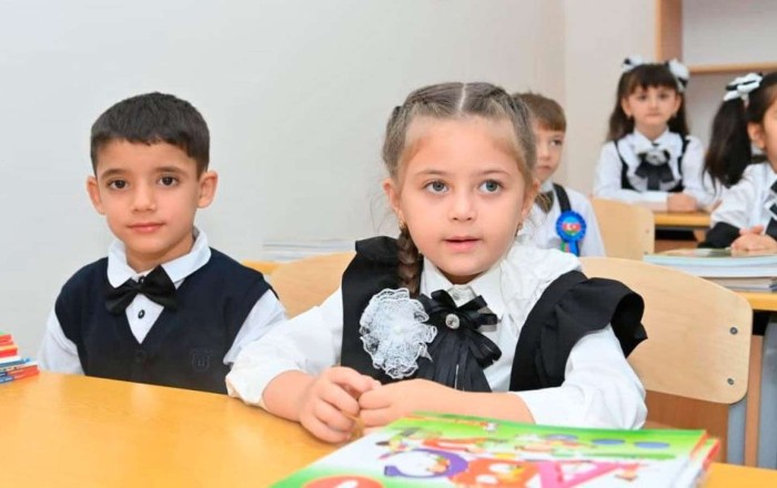 Azərbaycanda məktəblərlə bağlı yeni qayda – Məcburi ola bilər