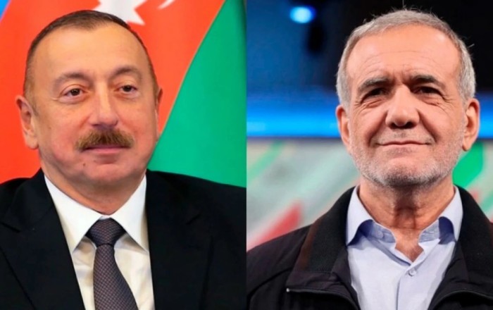 Azerbaijani, Iranian presidents hold talks in limited-format meeting