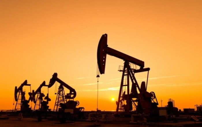 Dünya bazarlarında neft 4%-dən çox bahalaşıb