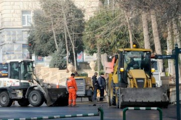 Bakının əsas prospektlərindən birində təmir işlərinin bitəcəyi vaxt açıqlanıb