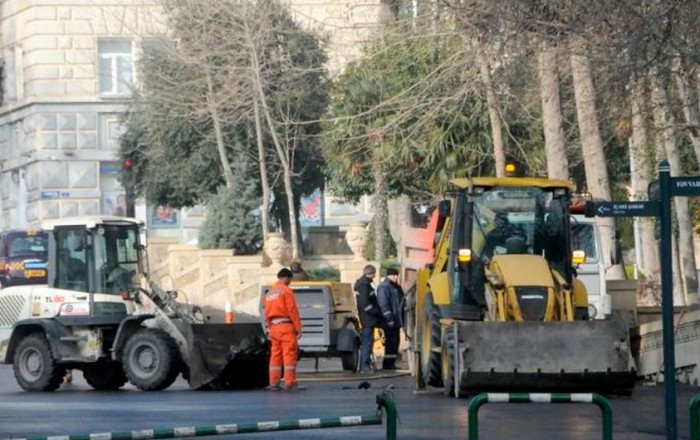 Bakının əsas prospektlərindən birində təmir işlərinin bitəcəyi vaxt açıqlanıb