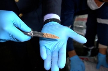 Heroin worth over $90 million on black market was discovered in wagon carrying cargo from Iran to Estonia-VIDEO